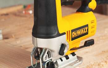 Đánh giá sơ lược máy cưa Dewalt chính hãng